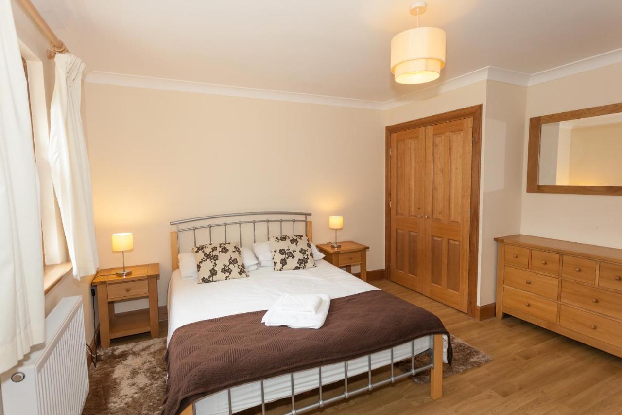 לינלית'גו Honeysuckle Cottage At Williamscraig Holiday Cottages מראה חיצוני תמונה